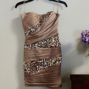 Sleveless Homecoming Dress